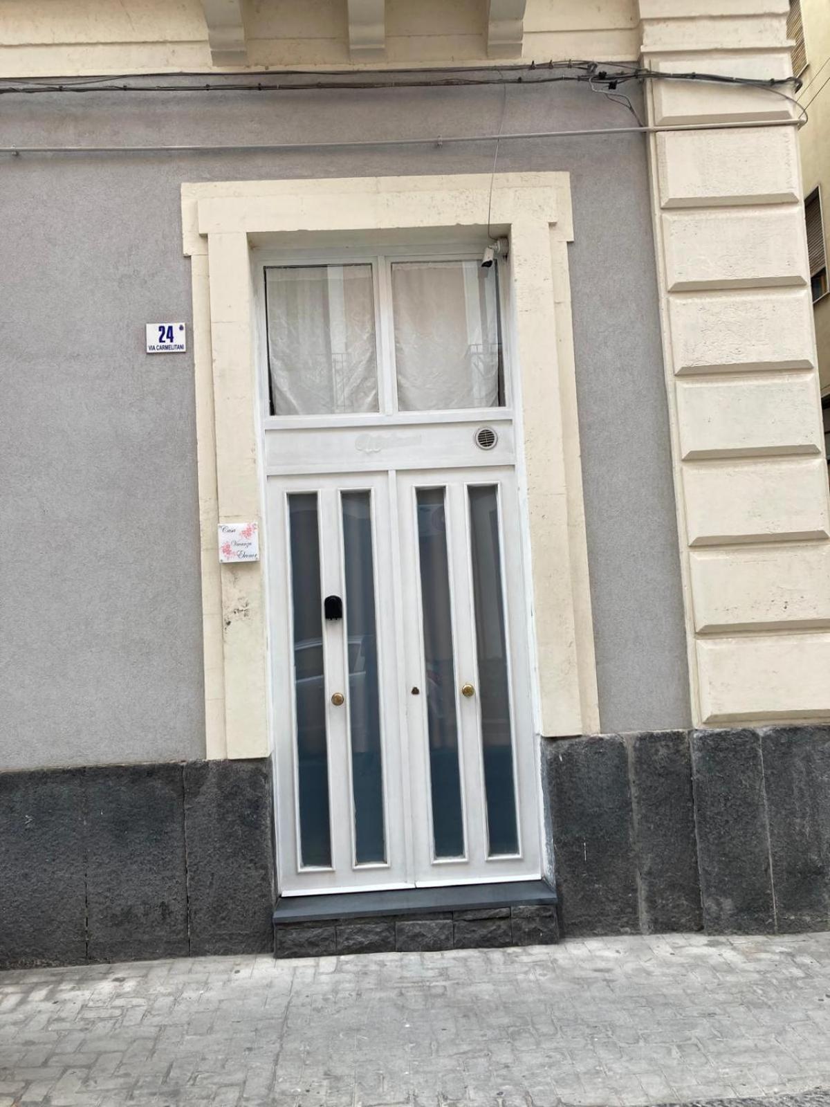 קטאניה Casa Vacanze Eleonor מראה חיצוני תמונה